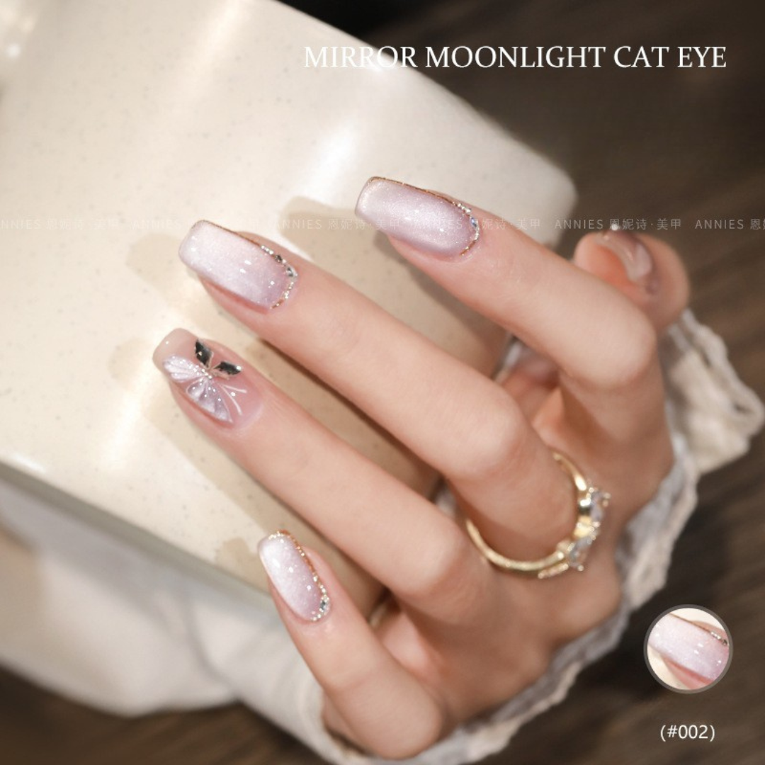 Luminous Moonlight Cat Eye Gel Polish