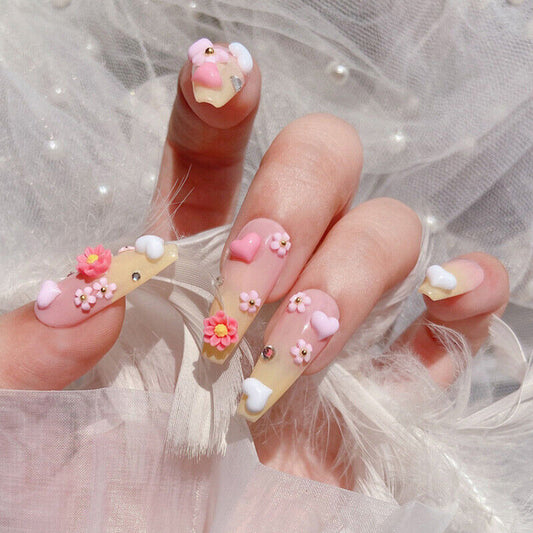 Trendy Nail Designs to Elevate Your Look: Inspiration and How-to's