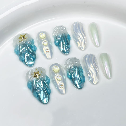 Ocean-Inspired Iridescent Press-On Nails | Starfish and 3D Pearl