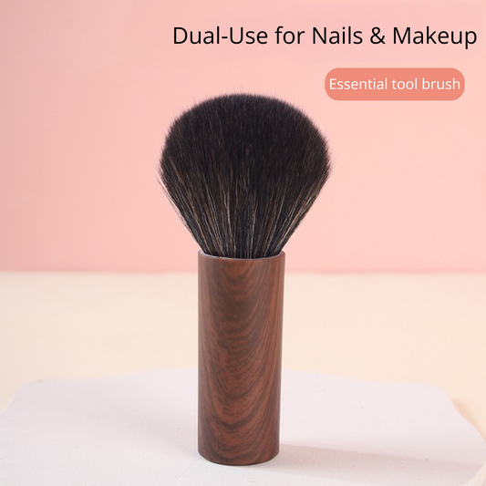 Short-Handle Nail Dust Brush – Fluffy & Precise