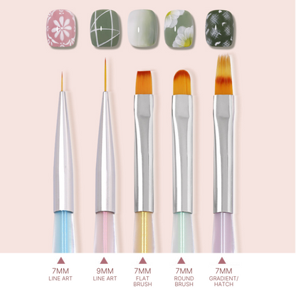 This image shows a collection of five nail brushes, each with a specific use indicated by the tip style, from ultra-fine to flat brush types, perfect for executing precise nail designs. The handles in gentle pastel shades not only enhance their visual appeal but also indicate their function for professional nail artistry.