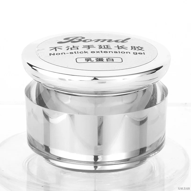 BOMD solid extension gel shade 02 Milky White