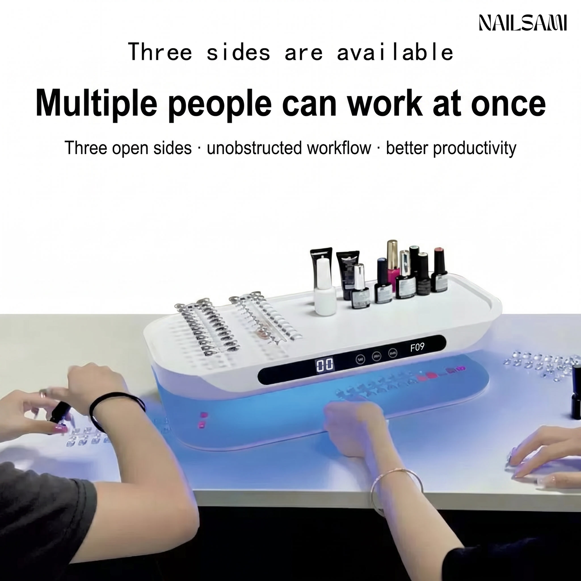 F09 Three open sides for multi-user use