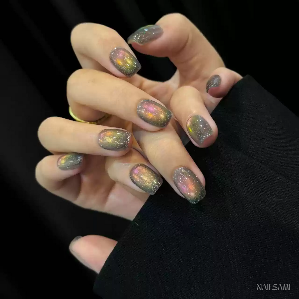 Yunzuan Custom Blend cat eye gel shade Chameleon 01
